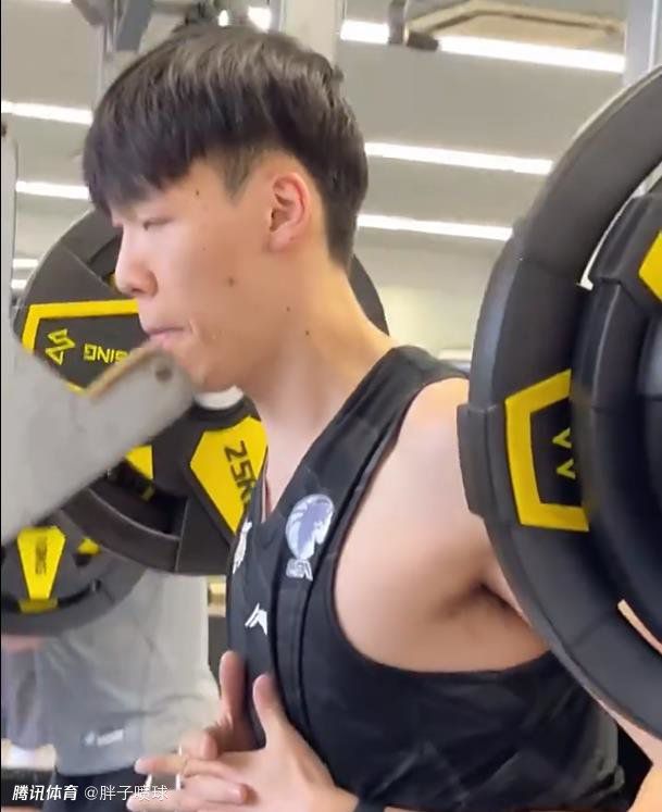 男ji大巴进入男人的视频